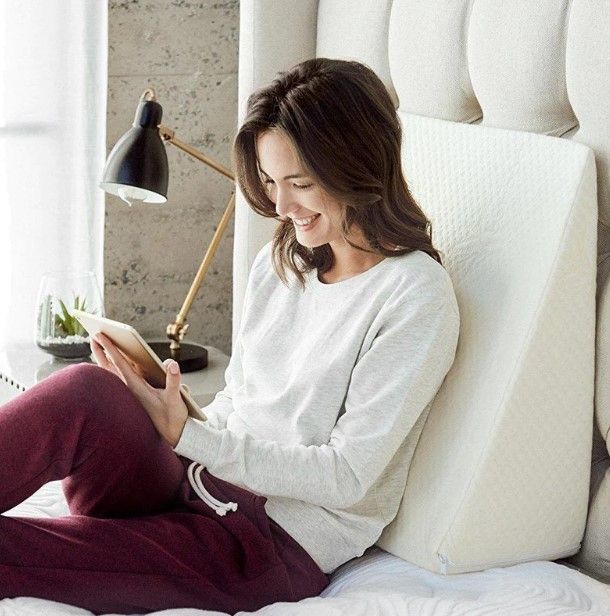 Various Health Benefits to Shop Back Pain Pillow