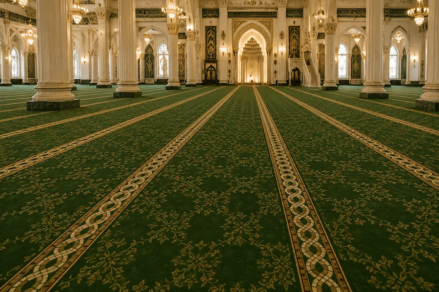 Mosque Carpets Dubai: Materials, Designs, and Buying Guide