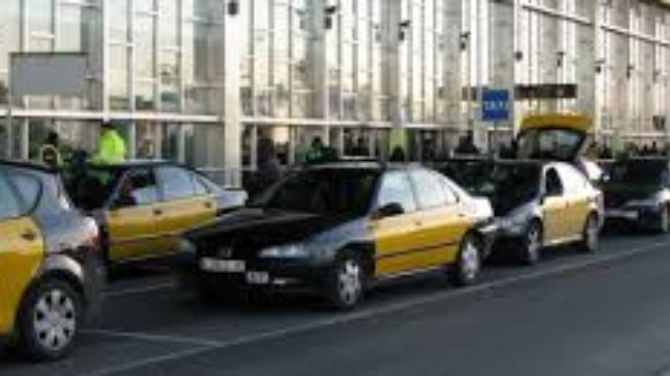 The Role of Taxi Services in Modern Regional Travel