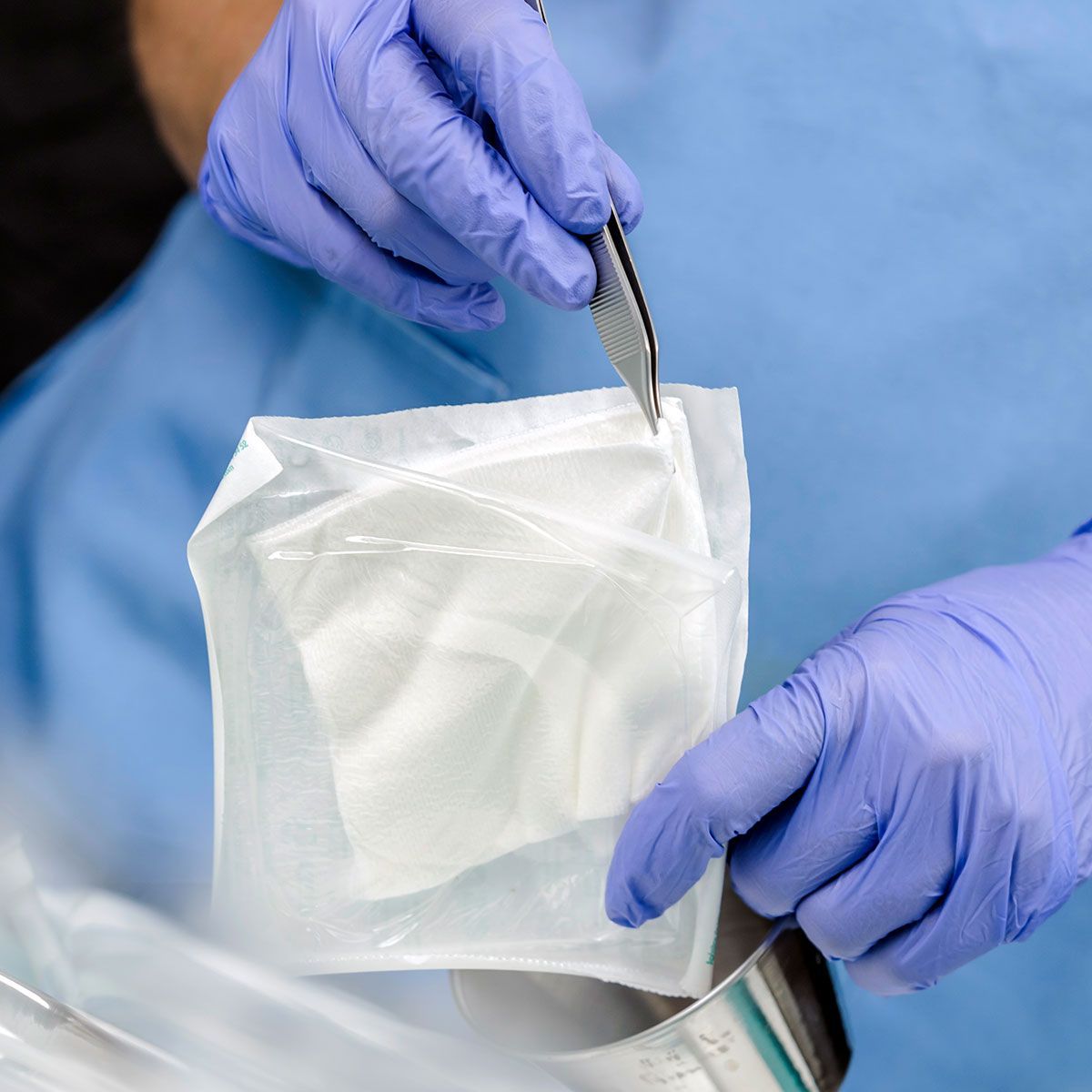 Vascular Dressings Market Analysis & Growth Outlook 2021-2028
