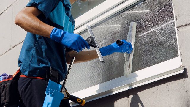 Local Experts in Window Cleaning Gaithersburg MD