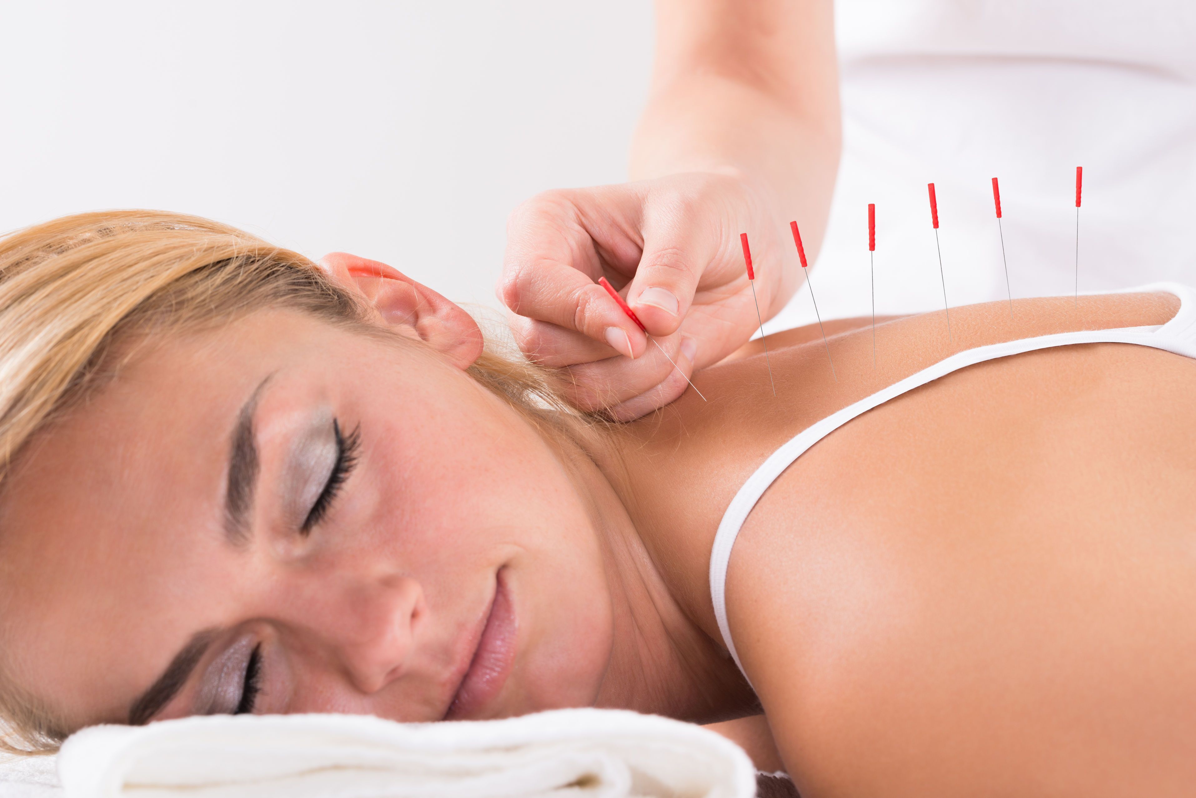 Discover the Power of  Acupuncture & Led Light Therapy 