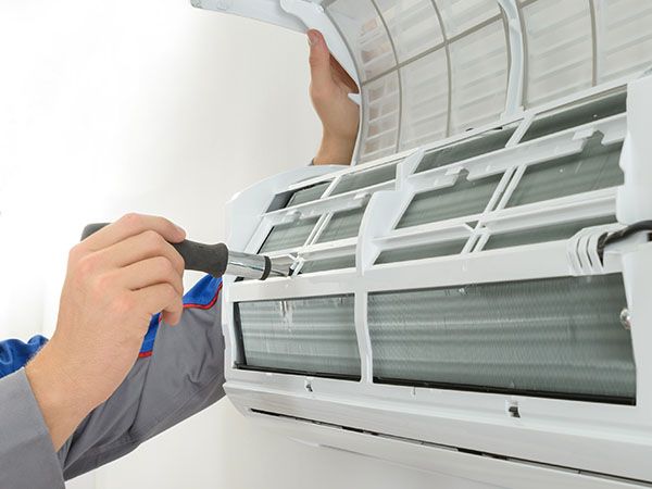 Hitachi AC service center in Kolkata