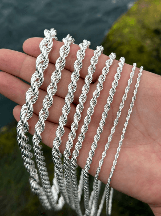 How Much Is a Silver Necklace Worth in 2026? Real Value Explained