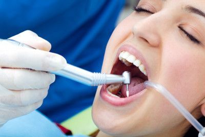 Keeping Your Smile Healthy: Tips From a Dentist in Eagle, Id