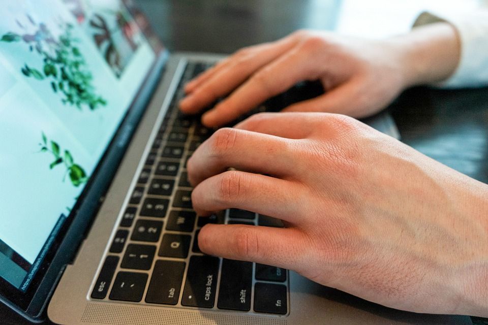 How to Know if Being a Freelance Writer is Right For You