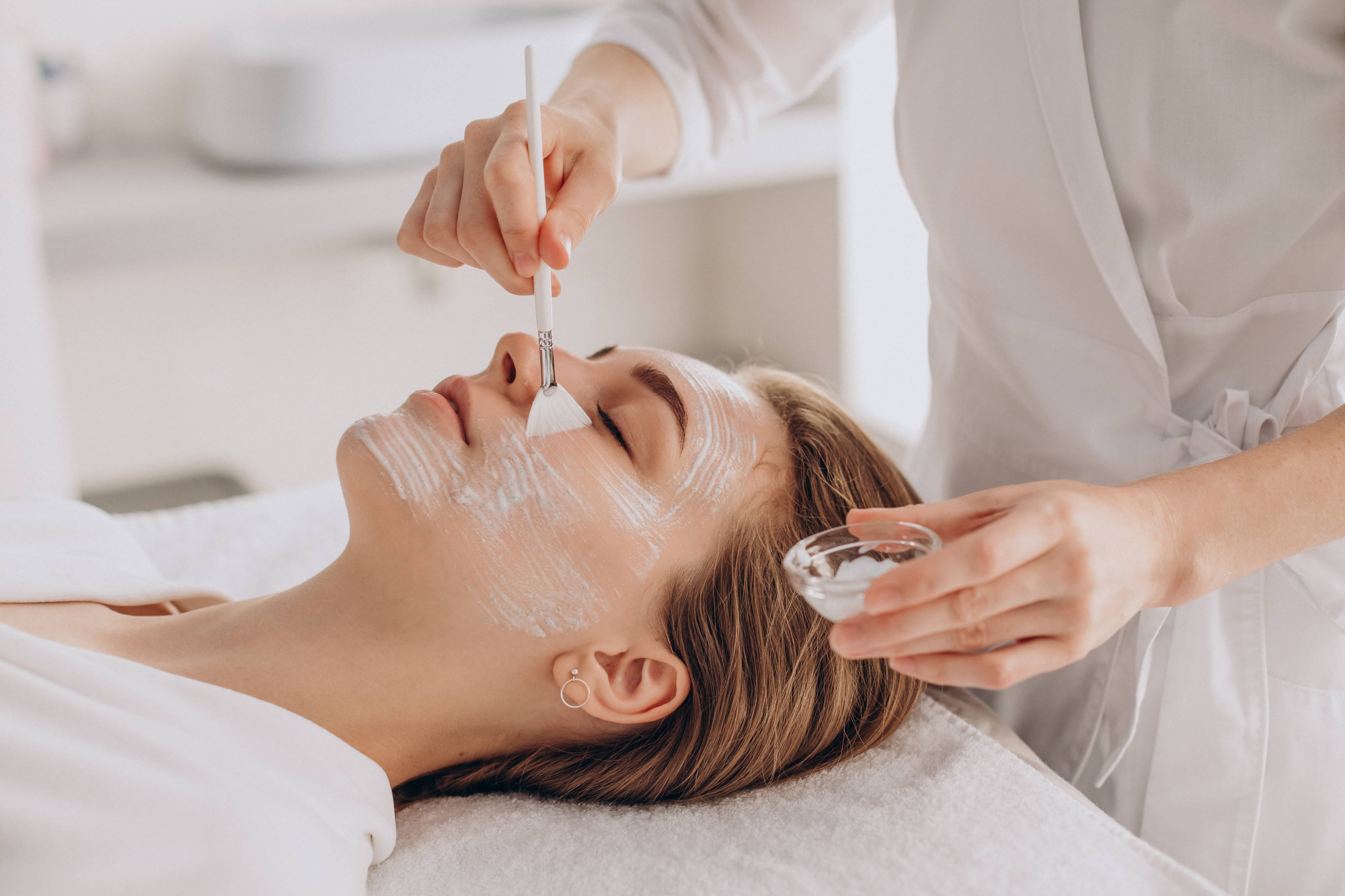 7 Effective Ways to Combat Fatigued Skin