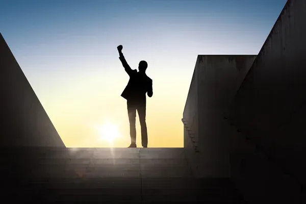 10 Success Quotes to Inspire You in Hard Times - Sharp Blogging