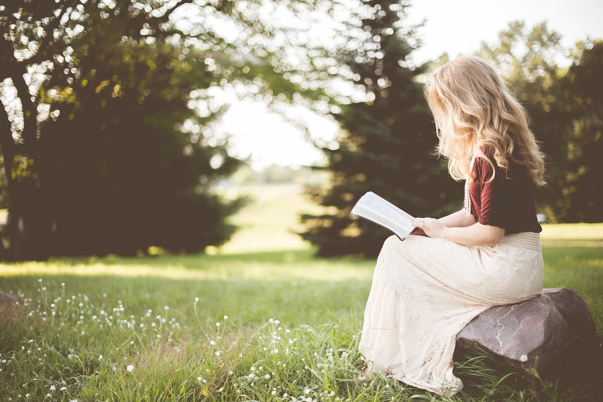 10 Signs You Might Be An Introvert