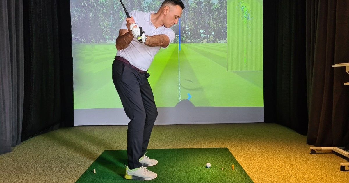 Indoor & Virtual Golf Simulators Shaping the Future