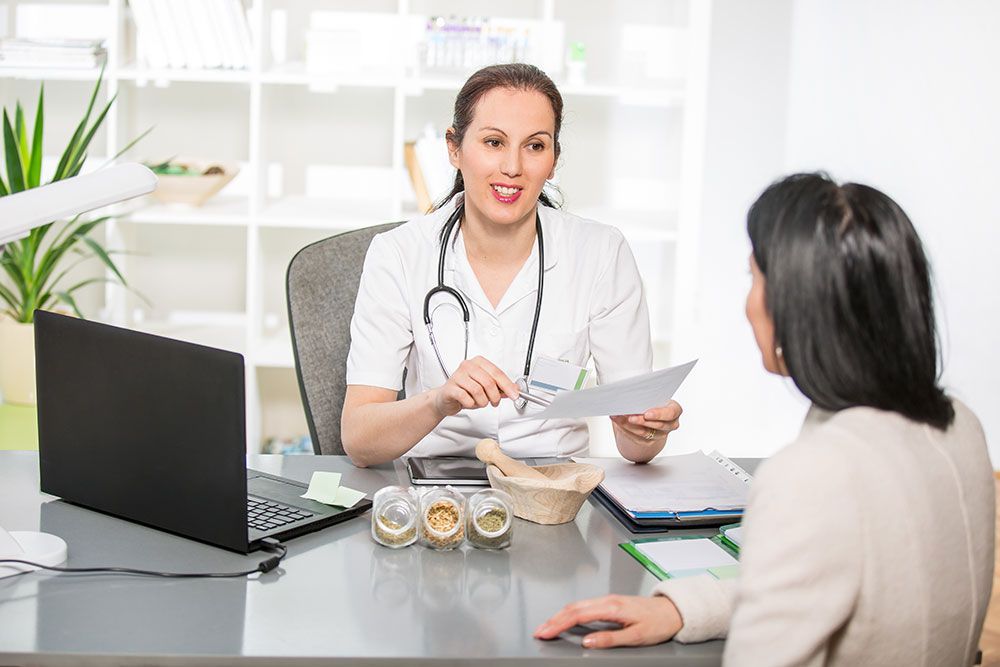A Guide on Why Should You See a Naturopath?: Top 5 Reasons