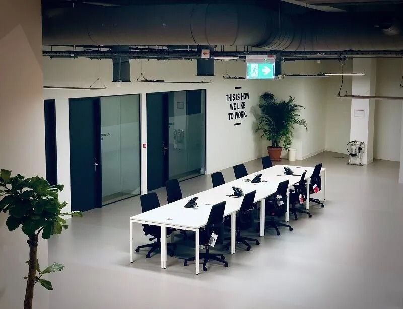 How Poor Conference Room Signage Leads to Lost Productivity (and How to Fix It)