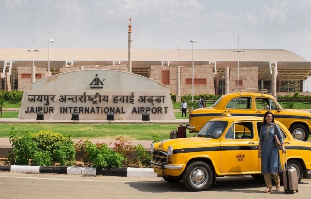 Jaipur Airport Taxi Service: Premium Transfers with Professional Chauffeurs