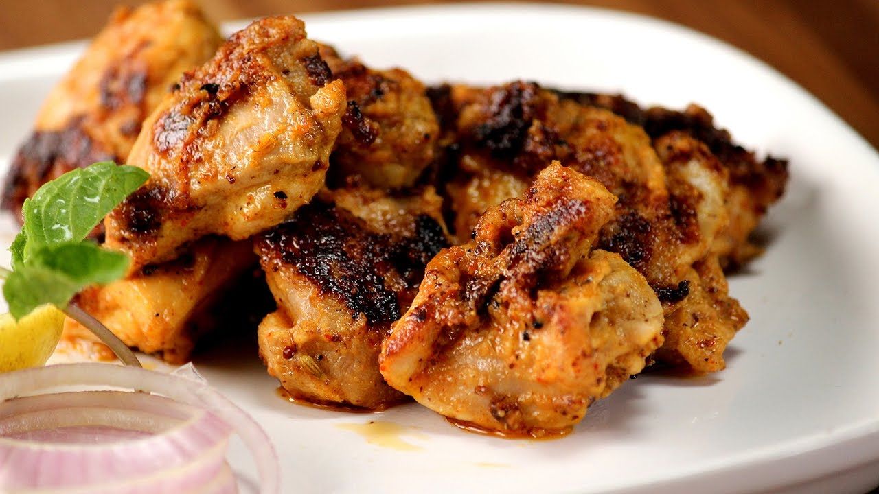 Chicken Boti in Madinah: A Grilled Delight at Qamar Restaurant