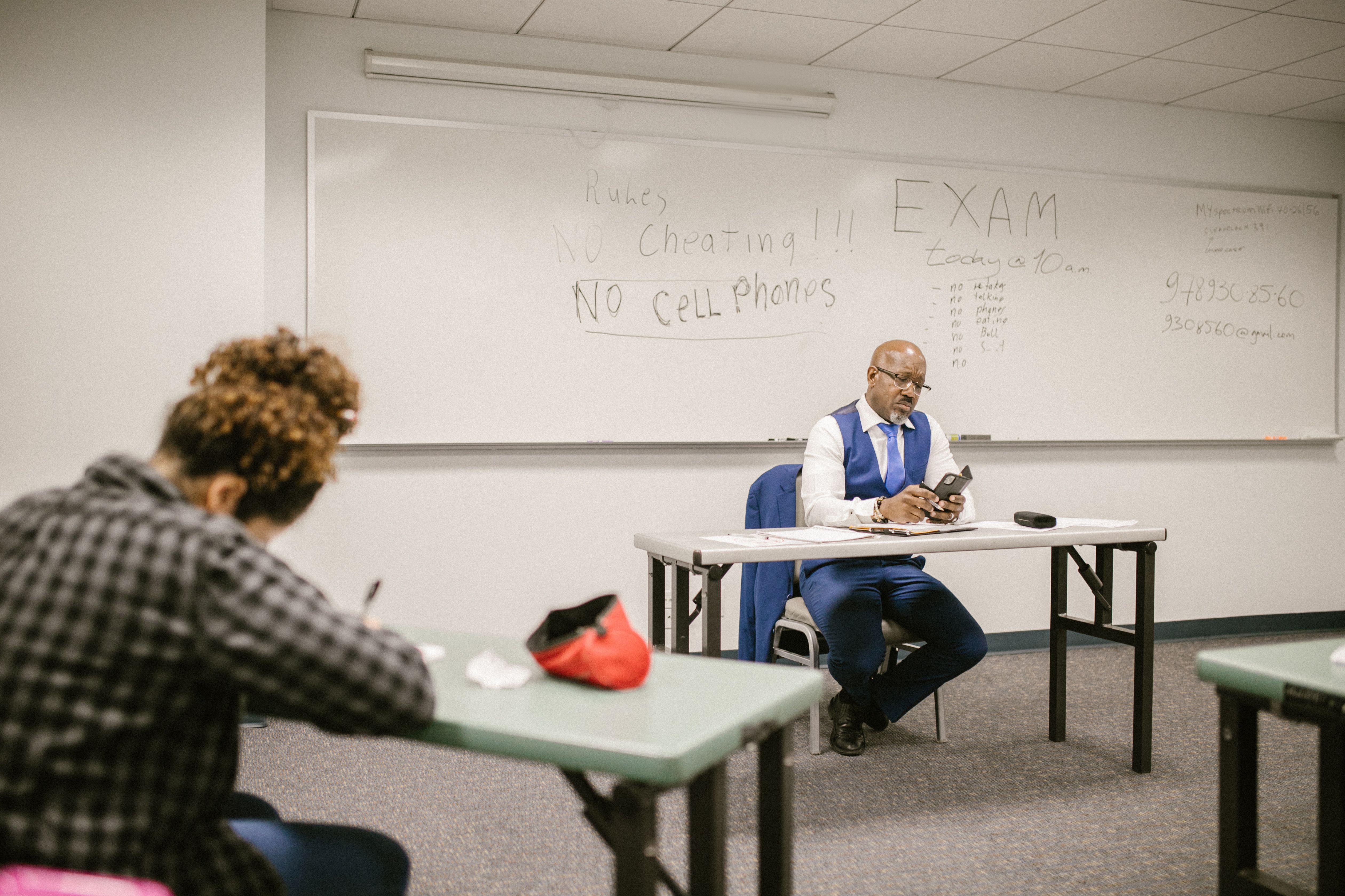 How Can CIPP/E Practice Questions and Mock Tests Help You Pass the IAPP Exam?
