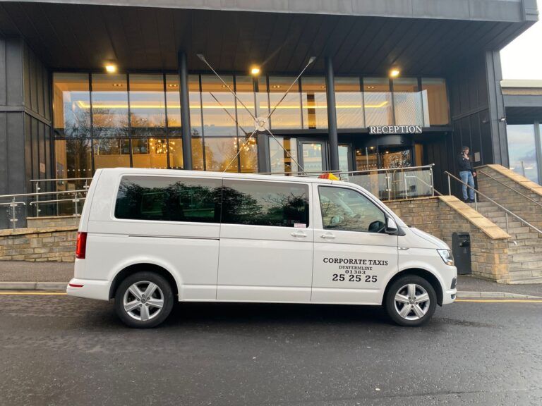 Corporate Taxis Dunfermline – Your Trusted Business Travel Partner