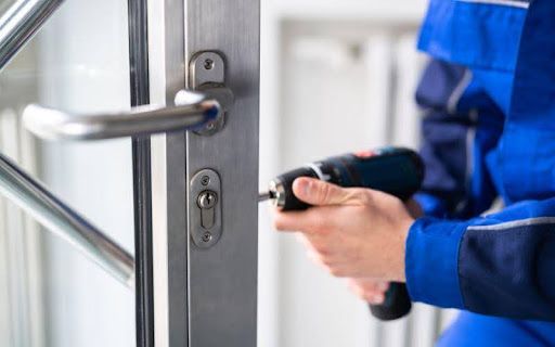 How to Choose the Right Locksmith Near You for Everyday Security
