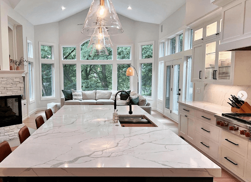 How to Select the Perfect Natural Stone Surface for Kitchens