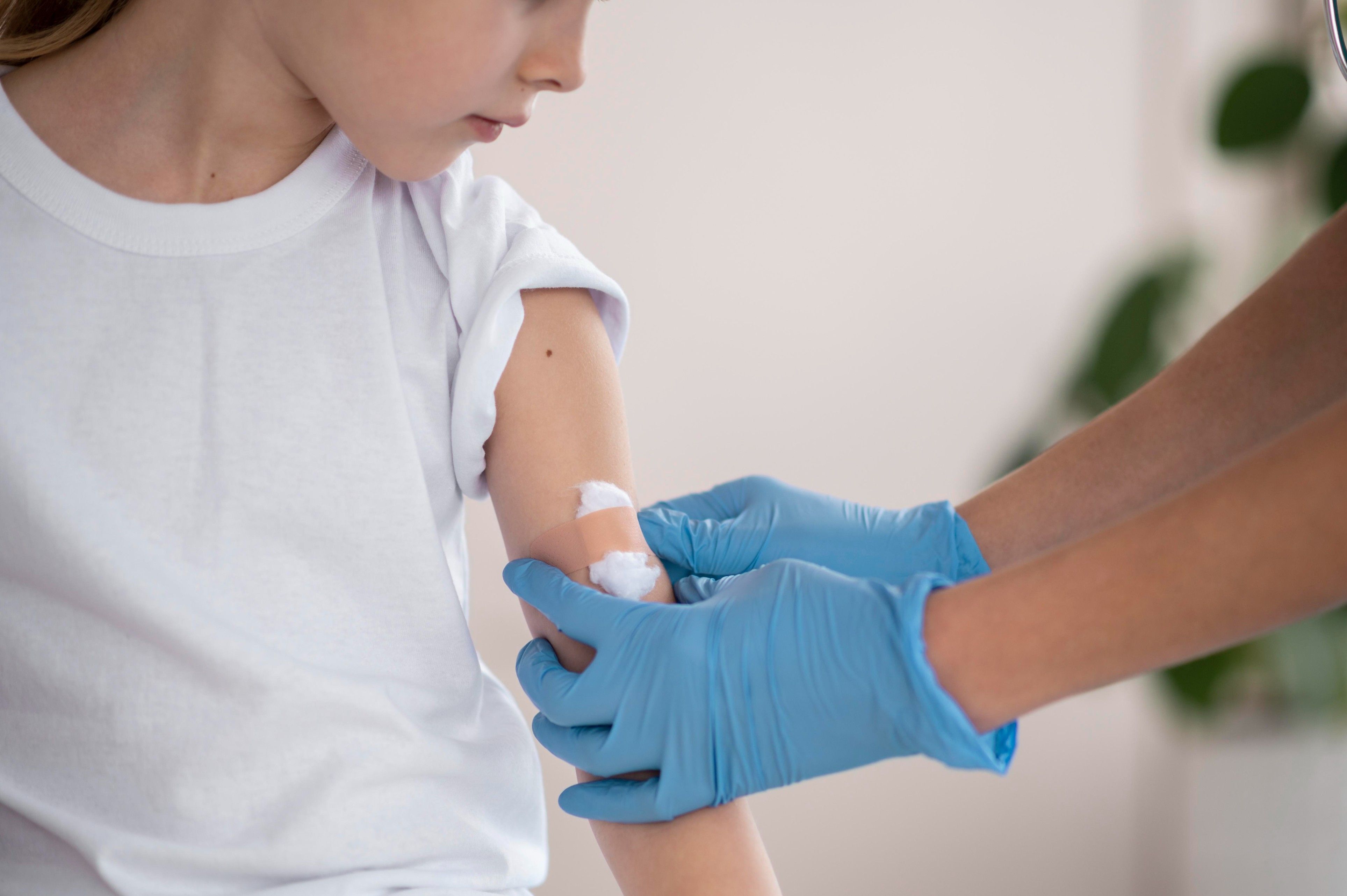 Can You Bathe Your Baby After Vaccination Safely?