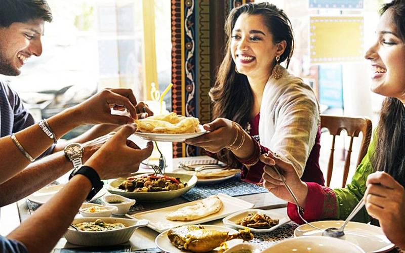 lifestyle, culture, food, foodie, love for food, food lover, Indian foods, Indian cuisine, Indian preparations, 10 traits of a foodie, how to identify a foodie, who is a foodie, foodie definition, characteristics of  foodie, Indian foodie, pseudo foodies, feeding trends, feeding, trends