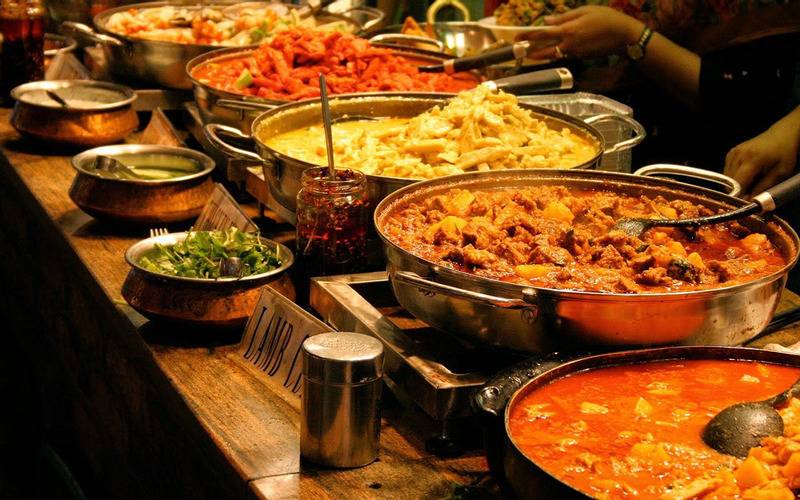 lifestyle, culture, food, foodie, love for food, food lover, Indian foods, Indian cuisine, Indian preparations, 10 traits of a foodie, how to identify a foodie, who is a foodie, foodie definition, characteristics of  foodie, Indian foodie, pseudo foodies, feeding trends, feeding, trends