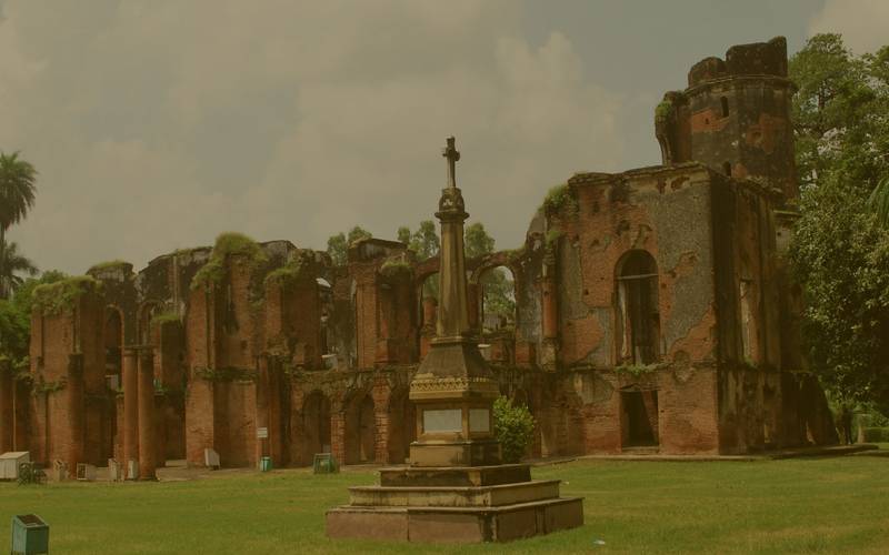 Luckonw residency,interesting facts, unknown facts, lucknow facts, facts about lucknow, haunted lucknow, haunted placDid you know, interesting facts, unknown facts, facts about Lucknow, horror spots in Lucknow, residency is haunted