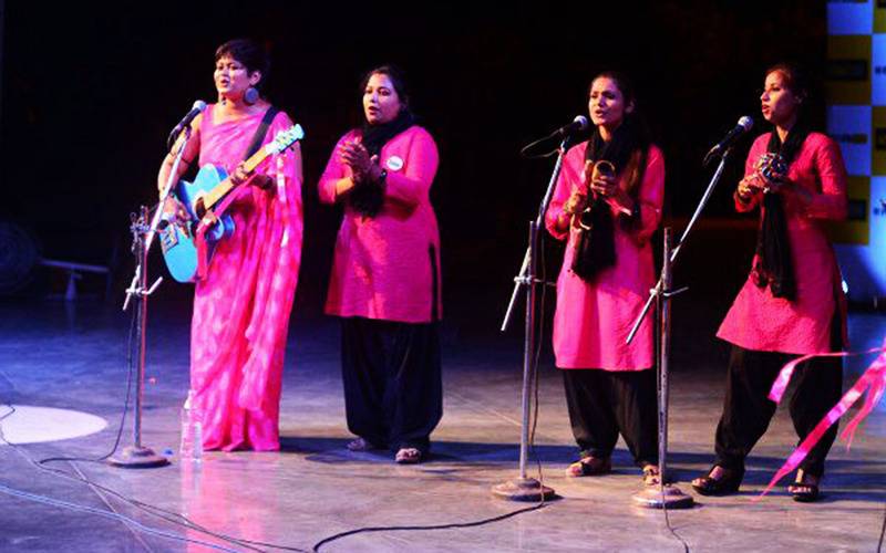 startup, people, Meri Zindagi female band, MZ female band, female rock band, female mission band, Dr. Jaya Tiwari, get a female rock band for your show, MZ band jaya tiwari, no smoking camain song, canacer aid society