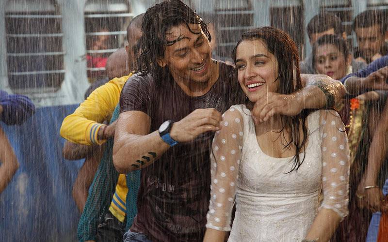 monsoon songs, baarish songs, bollywood rain songs, bollywood monsoon songs, rain songs bollywod, monsoon songs bollywood, list of rain songs, list of monsoon songs, list of sawan songs, sawan playlist, savan songs, savan playlist, romantic rain songs, romantic baarish songs, romance in rain songs, tip tip barsa pani, baarish lete aana, barso re megha, baarish, ye mausam ki baarish, meri aashiqi ab tum hi ho, tum hi ho, shraddha kapoor songs, rany season songs, rain dance songs, feeding trends