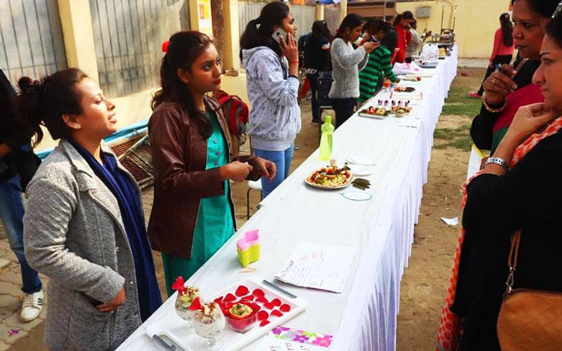 guava festival, guava festival venue, guava festival next edition, guava festival Allahabad, guava varieties Allahabad, guava delicacies Allahabad, feeding trends, feeding trends article, article on feeding trends