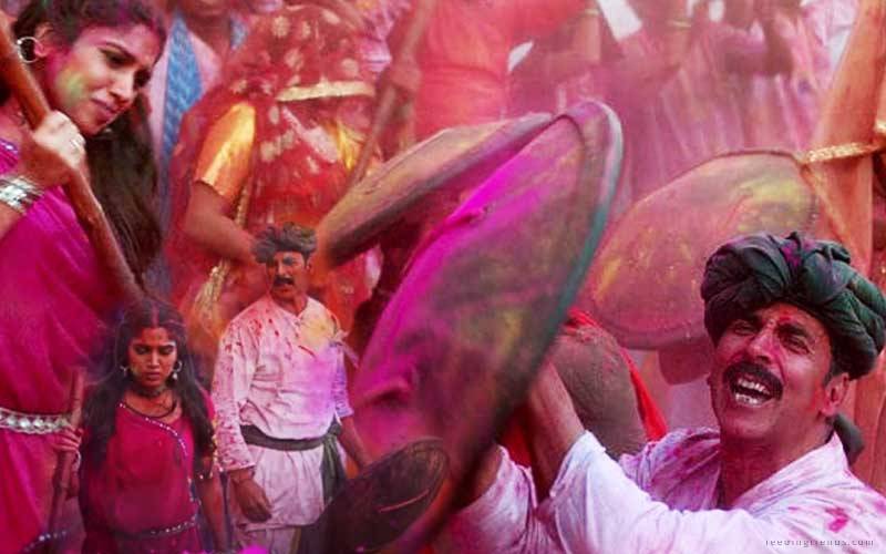 Holi songs, Bollywood Holi Songs, Feeding Trends, Feeding Trends Article, popular holi songs from bollywood, holi songs from bollywood, holi festival songs from bollywood, holi, Holi 2019, holi festival india, holi festival, latest holi songs, list of holi songs, holi songs list, play happy holi songs, download happy holi songs, latest happy holi songs, list of happy holi songs, rang barse, balam pichkari, holi ke din sab mil jate hai, saavn, gaana, jio music, jio saavn, spotify, spotify india